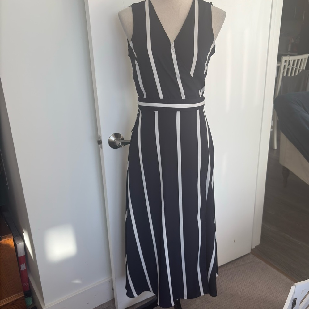 Witchery black and white striped wrap dress - Picture 6 of 10
